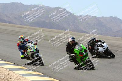 media/Apr-10-2022-SoCal Trackdays (Sun) [[f104b12566]]/Bowl (11am)/